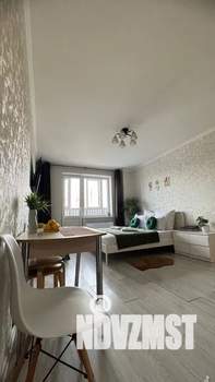 Студия квартира, посуточно, 27м2, 5/17 этаж