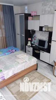 Студия квартира, посуточно, 28м2, 3/17 этаж