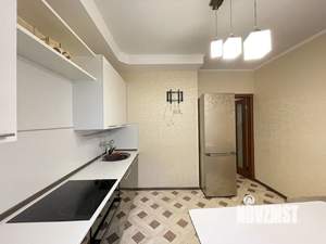 1-к квартира, на длительный срок, 47м2, 7/14 этаж