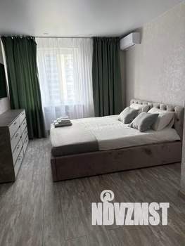 1-к квартира, посуточно, 34м2, 6/17 этаж