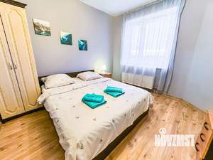 2-к квартира, посуточно, 55м2, 1/1 этаж