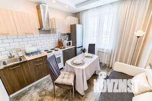 1-к квартира, посуточно, 41м2, 8/17 этаж