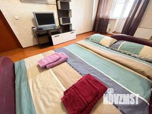 1-к квартира, посуточно, 41м2, 15/17 этаж