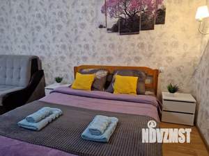 1-к квартира, посуточно, 38м2, 5/17 этаж