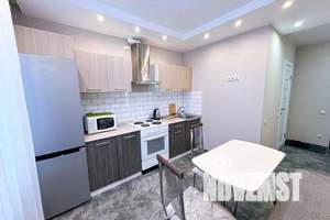 1-к квартира, посуточно, 38м2, 10/17 этаж