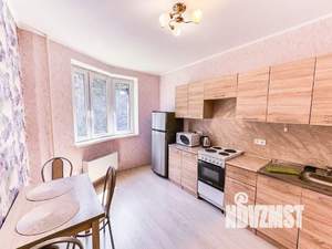 1-к квартира, посуточно, 38м2, 3/19 этаж