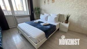 Студия квартира, посуточно, 27м2, 5/17 этаж