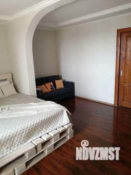 1-к квартира, посуточно, 54м2, 19/20 этаж