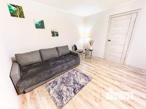 1-к квартира, посуточно, 38м2, 1/1 этаж