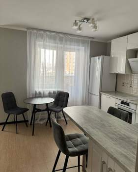 Студия квартира, на длительный срок, 42м2, 4/17 этаж