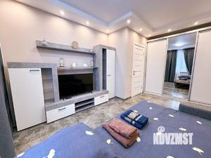 1-к квартира, посуточно, 40м2, 1/1 этаж