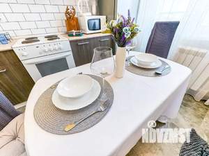 1-к квартира, посуточно, 38м2, 8/17 этаж