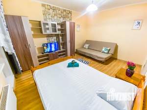 1-к квартира, посуточно, 37м2, 7/17 этаж