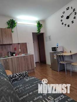 Студия квартира, посуточно, 20м2, 2/16 этаж