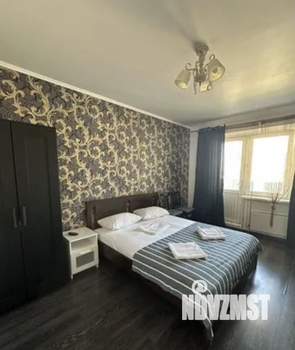 Студия квартира, посуточно, 35м2, 7/17 этаж