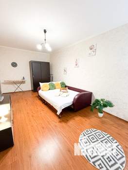 1-к квартира, посуточно, 38м2, 1/1 этаж