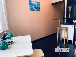 1-к квартира, посуточно, 38м2, 9/17 этаж