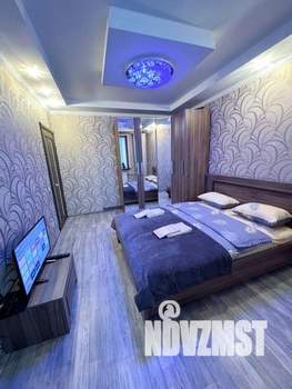 3-к квартира, посуточно, 76м2, 1/1 этаж