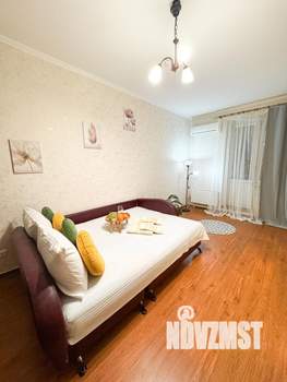 1-к квартира, посуточно, 38м2, 1/1 этаж