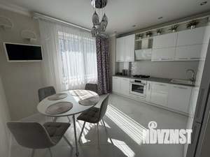 1-к квартира, посуточно, 64м2, 1/1 этаж