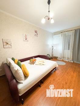 1-к квартира, посуточно, 38м2, 1/1 этаж