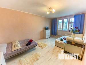 1-к квартира, посуточно, 41м2, 1/1 этаж