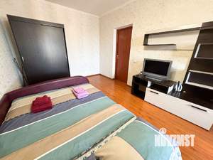 1-к квартира, посуточно, 41м2, 17/18 этаж