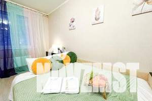 1-к квартира, посуточно, 36м2, 3/19 этаж