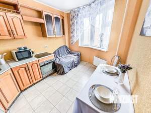 1-к квартира, посуточно, 41м2, 1/1 этаж