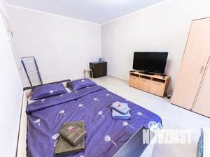 1-к квартира, посуточно, 38м2, 3/19 этаж