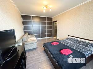 2-к квартира, посуточно, 65м2, 13/17 этаж