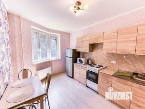 1-к квартира, посуточно, 38м2, 1/1 этаж