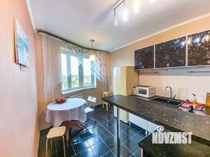 1-к квартира, посуточно, 39м2, 1/1 этаж