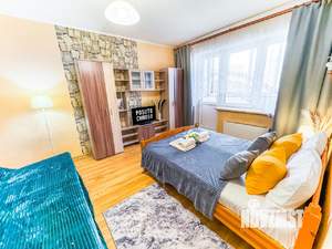 1-к квартира, посуточно, 38м2, 1/1 этаж