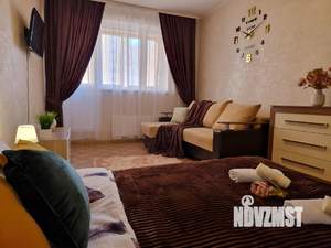 1-к квартира, посуточно, 40м2, 12/17 этаж