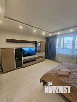 1-к квартира, посуточно, 44м2, 15/20 этаж