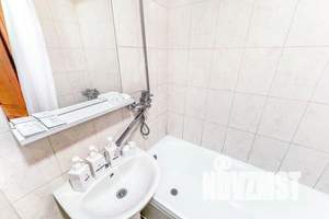 1-к квартира, посуточно, 32м2, 8/9 этаж