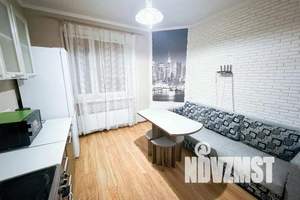 1-к квартира, посуточно, 38м2, 17/17 этаж