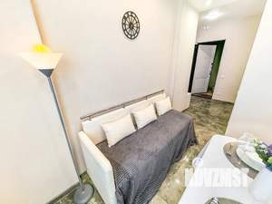 1-к квартира, посуточно, 38м2, 8/17 этаж