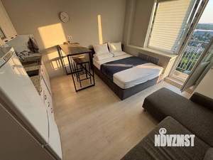 Студия квартира, посуточно, 35м2, 17/17 этаж