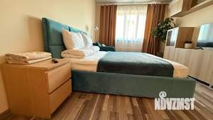 1-к квартира, посуточно, 42м2, 1/1 этаж