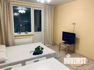 Студия квартира, посуточно, 28м2, 5/17 этаж