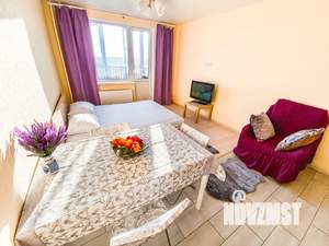 Студия квартира, посуточно, 300м2, 4/17 этаж