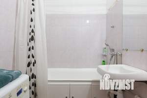 2-к квартира, посуточно, 68м2, 1/1 этаж