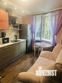 1-к квартира, посуточно, 40м2, 3/15 этаж