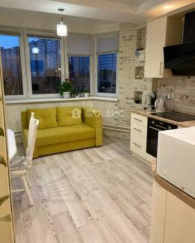 2-к квартира, вторичка, 65м2, 3/17 этаж