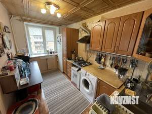 3-к квартира, вторичка, 52м2, 9/9 этаж