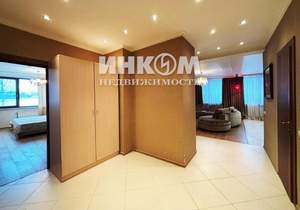 3-к квартира, вторичка, 92м2, 2/19 этаж