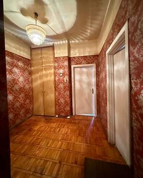 2-к квартира, вторичка, 63м2, 3/3 этаж