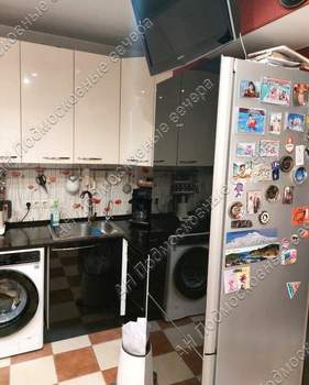 2-к квартира, вторичка, 58м2, 1/17 этаж